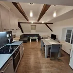 Apartmanhotel Pod Klasterem 3*