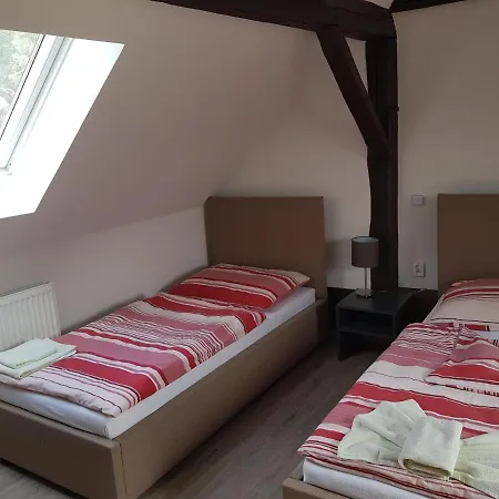 Pod Klášterem Aparthotel 3*