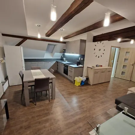 Apartahotel Pod Klášterem 3*