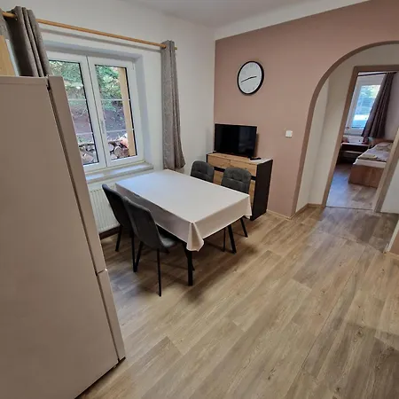 Pod Klasterem Kladruby (Tachov)