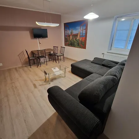 Pod Klášterem Aparthotel
