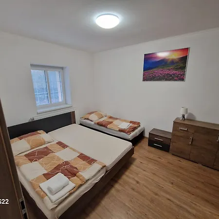 Pod Klášterem