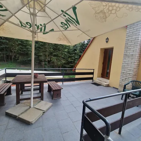 Pod Klášterem
