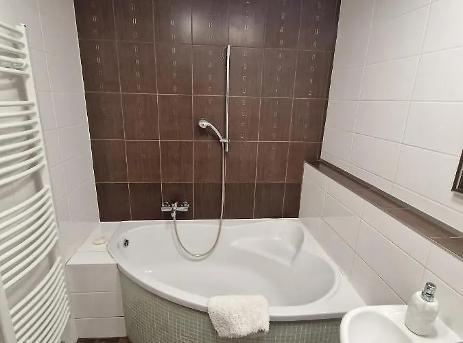 Pod Klášterem