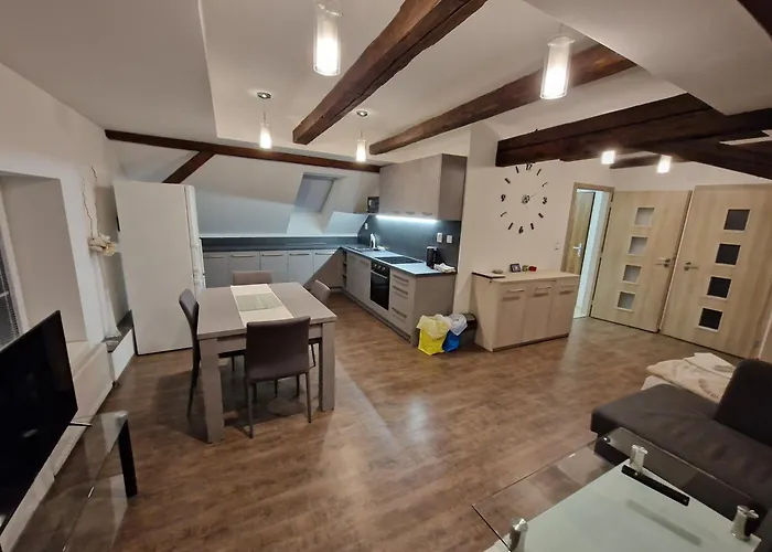 公寓式酒店 Pod Klasterem 3*