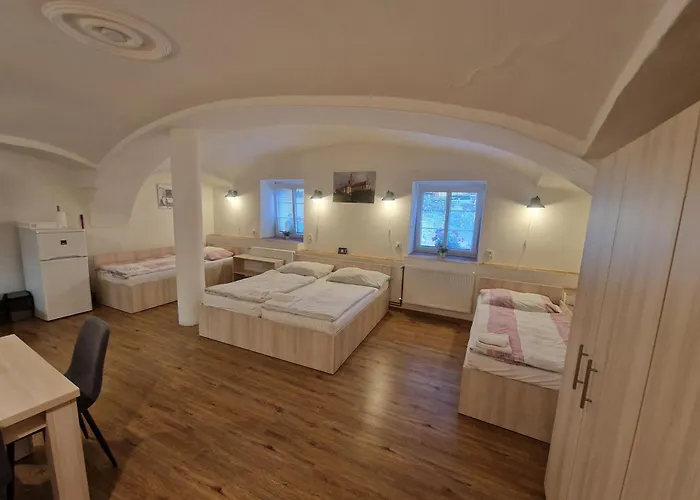 公寓式酒店 Pod Klasterem Kladruby (Tachov)